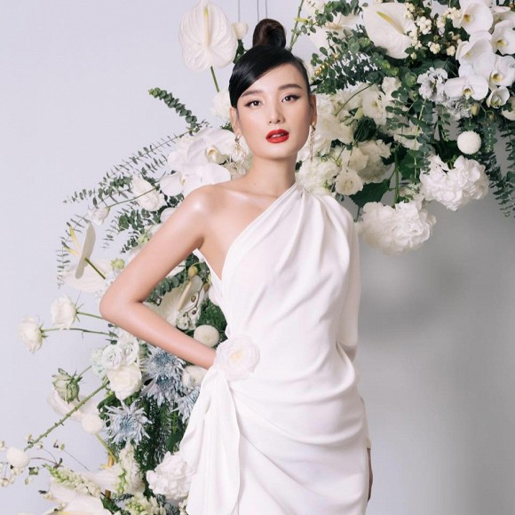 Le Thuy nhap vien cap cuu vi nhiem trung va viem ong dan than-Hinh-2