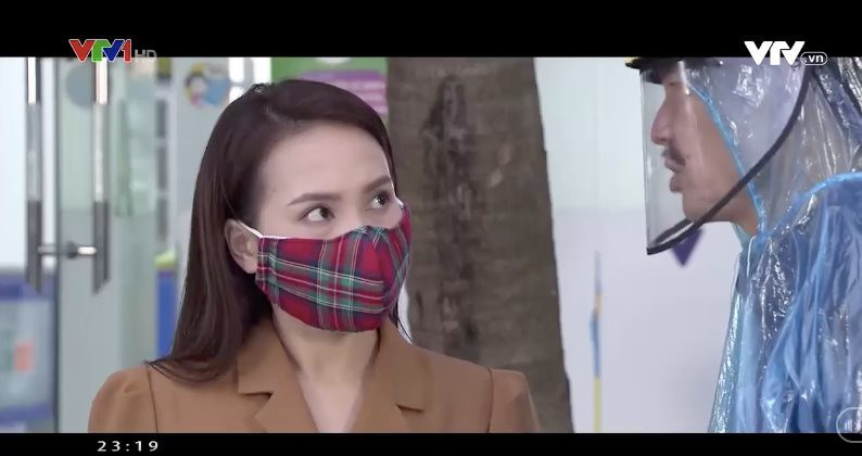 Sau thời gian dài giấu kín cuối cùng những hình ảnh đầu tiên của phim đã được hé lộ. Tác phẩm quy tụ hầu hết những nhân vật được yêu thích ở cả hai phim: Anh Thư (Bảo Thanh), ông Sơn (Trung Anh), Thu Huệ (Thu Quỳnh), Ánh Dương (Bảo Hân), Quốc (MC Tuấn Tú), Uyên (Phương Oanh), Khoa (Đình Tú).... lấy bối cảnh thời dịch bệnh khi người người ra đường phải đeo khẩu trang và thiết bị phòng hộ, thực hiện giãn cách xã hội.