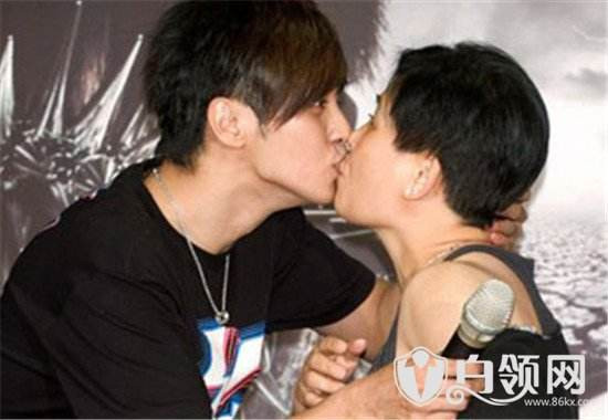 Hiện tại phía La Chí Tường vẫn im lặng sau nhiều sóng gió, tuy nhiên theo thông tin mới nhất, anh có thể sẽ mở họp báo xin lỗi và tuyên bố rời ngàng giải trí trong vài ngày tới.