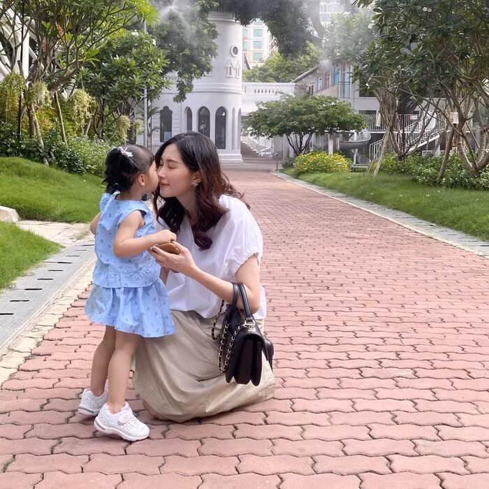 Hoa hau Dang Thu Thao dep len thay ro sau khi sinh quy tu-Hinh-5