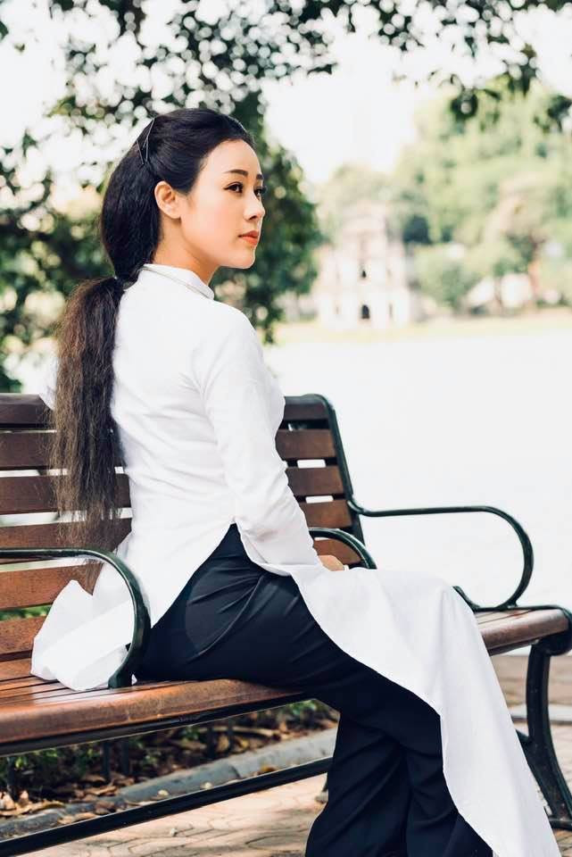 Nhưng Hoa Trần cũng coi áp lực đó là chỗ dựa tinh thần cho cô.