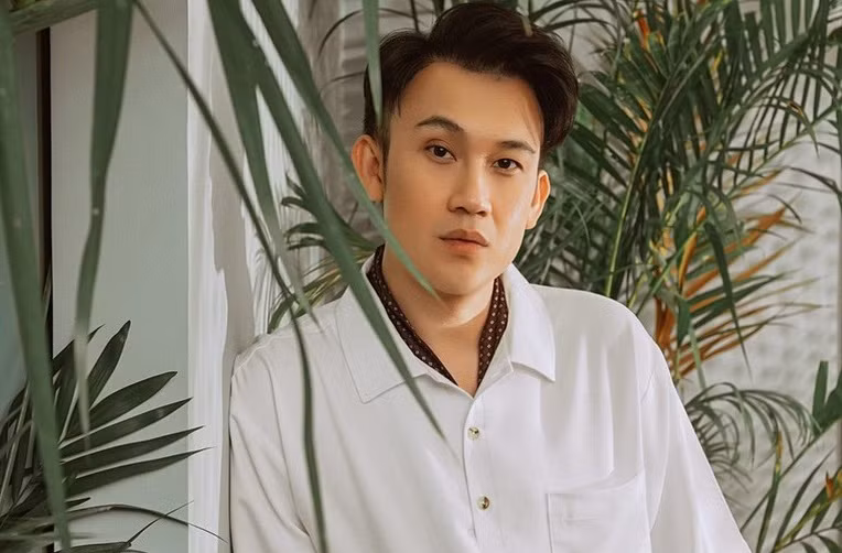 Duong Trieu Vu mat laptop xin, nghi nguoi don nha thue lay trom