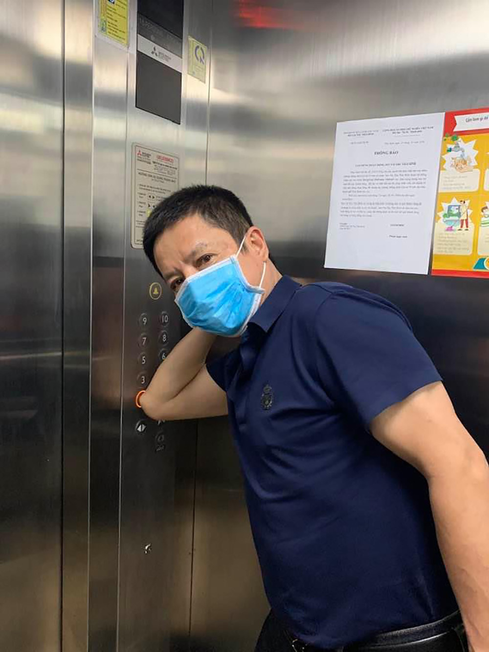 Nghệ sĩ Chí Trung đăng dòng trạng thái bày tỏ về ngày Cá tháng Tư: “Cá tháng Tư” mà chả ai thiết nói dối bởi còn đang sống với sự thật: Giết chết cái con Covy đáng ghét này đi càng nhanh càng tốt!”.