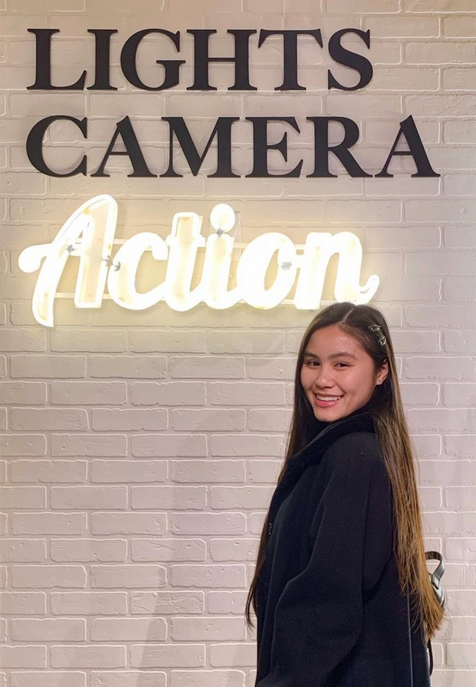 Ngọc Huyền và chồng mỗi cuối tuần cũng chở con đi đến các nhà thờ của người Việt để giúp bé làm quen với cộng đồng kiều bào ở địa phương.