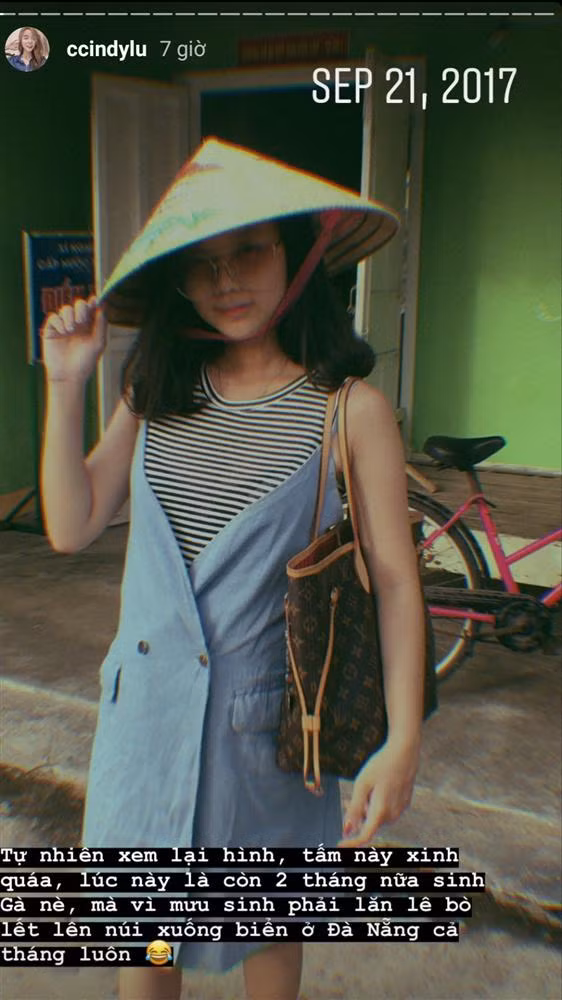 Cho đến mới đây, sau khi đã cân bằng cuộc sống, bà mẹ trẻ mới thoải mái chia sẻ những hình ảnh bầu bí mình giấu nhẹm trong suốt 3 năm qua.