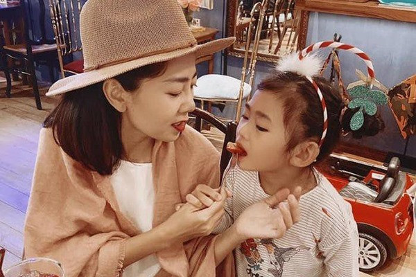 Mai Phuong nhap vien tro lai vi benh ung thu phoi chuyen bien xau-Hinh-2