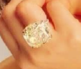 Can canh chiec nhan kim cuong 100 ty cua Lam Tam Nhu gay soc-Hinh-2