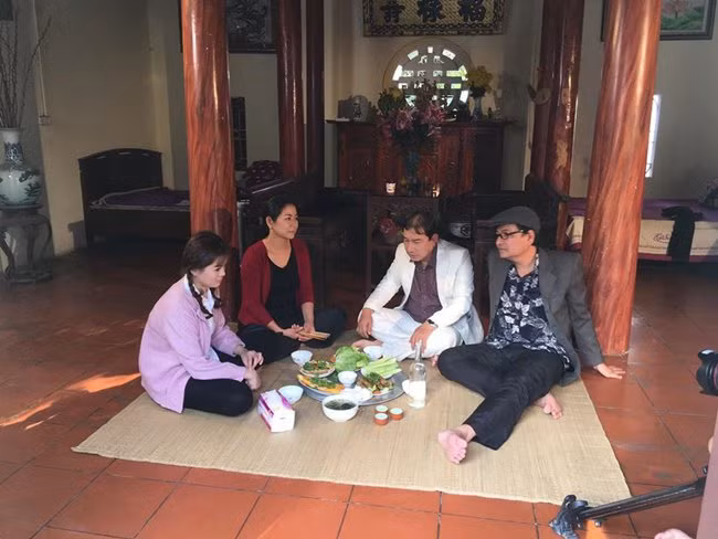 Phim hai Tet 2020: Giam manh luot xem, nhieu du an dung san xuat-Hinh-2