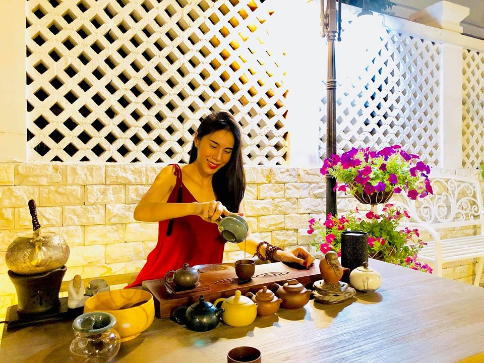 Và Thủy Tiên đang có tất cả những điều đó với một người chồng luôn yêu thương, một cô công chúa nhỏ đáng yêu.