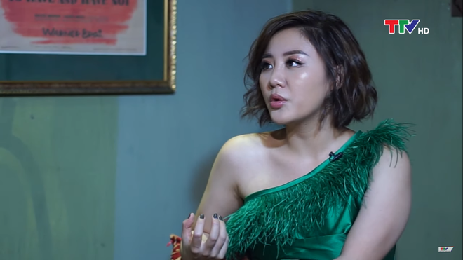 Van Mai Huong lan dau len tieng sau on ao bi phat tan clip nong