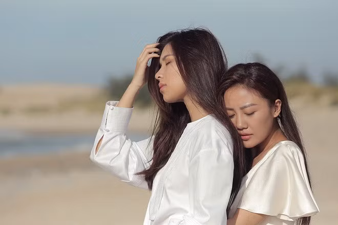 Van Mai Huong lan dau len tieng sau on ao bi phat tan clip nong-Hinh-5