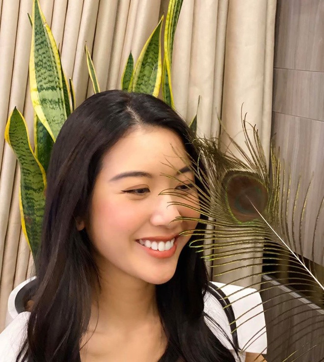 Đối phương của 9X là doanh nhân, có mối quan hệ với một số nghệ sĩ trong showbiz như Trương Ngọc Ánh, Kim Lý.