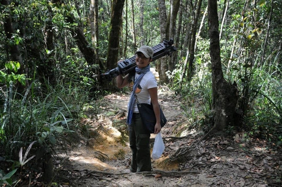 Ngoài công việc tại VTV, chị cũng dành thời gian để dạy dỗ các con và đi du lịch.