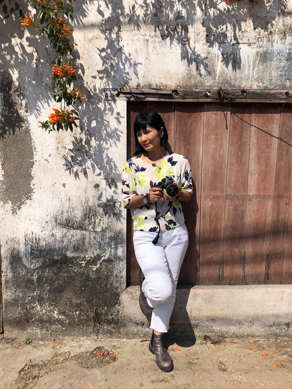 Nhìn loạt ảnh được đăng tải trên trang cá nhân có thể thấy được phần nào cuộc sống bình yên của chị ở thời điểm hiện tại.