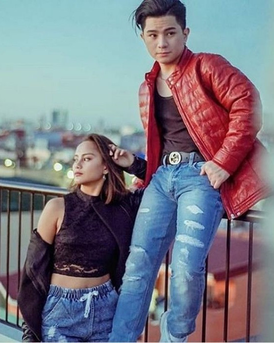 Gaviola cũng thường chia sẻ ảnh thân thiết của mình và Marquez lên mạng.