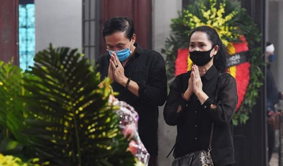 Vợ chồng NS Đỗ Kỷ - Lan Hương.