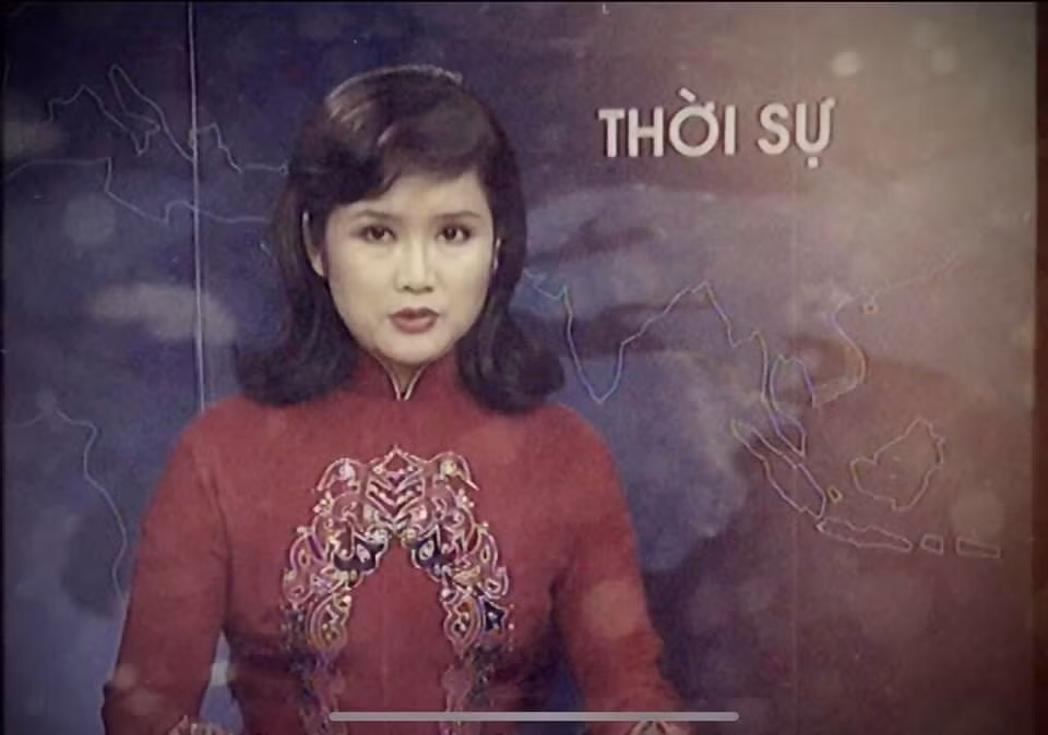 Anh thanh xuan tuoi dep gan bo voi VTV cua BTV Thu Uyen