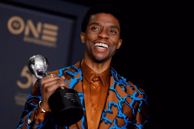 Cuối tháng 3/2019, Boseman chính thức giới thiệu bạn gái Taylor Simone Ledward, người thường xuyên xuất hiện cạnh nam diễn viên trong nhiều sự kiện. Ảnh: Getty.