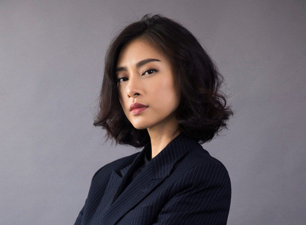 Sau đó, mỹ nhân Việt tên Thanh Vân này bắt đầu sự nghiệp tại Việt Nam như một người mẫu cho các tạp chí, lịch, các bộ sưu tập thời trang và âm nhạc... Tuy nhiên, Ngô Thanh Vân gây ấn tượng trong mắt khán giả qua hình ảnh đả nữ trong các bộ phim Việt như: Dòng máu anh hùng, Bẫy rồng, Hai Phượng, Lửa Phật... Cô còn là nhà sản xuất của phim "Tấm Cám: Chuyện chưa kể".