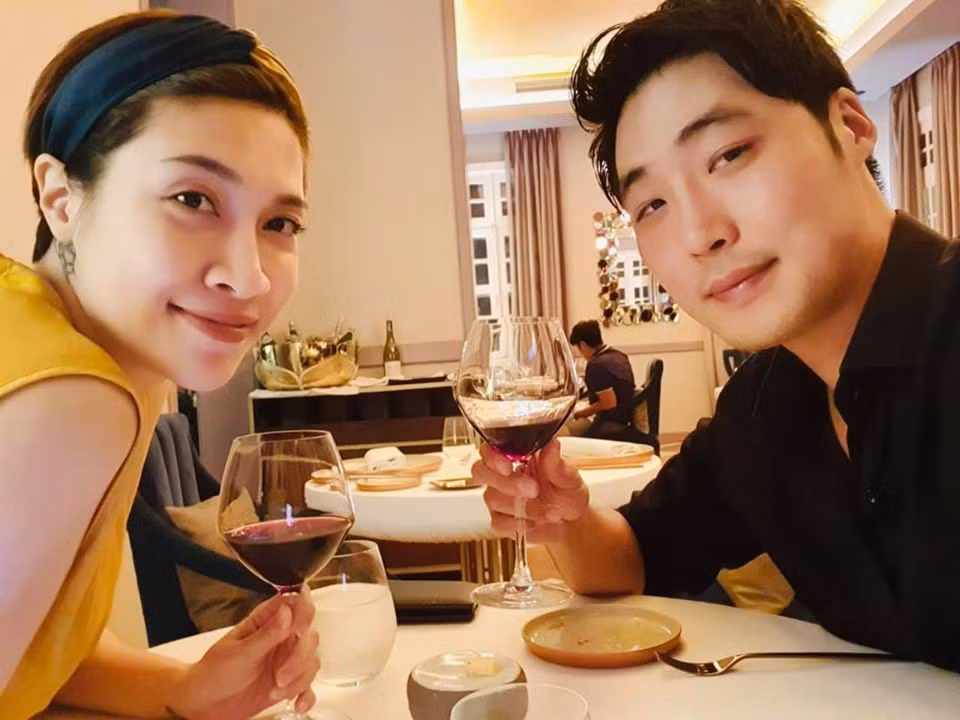 Pha Le lam thu tuc dang ky ket hon voi ban trai Han Quoc-Hinh-4