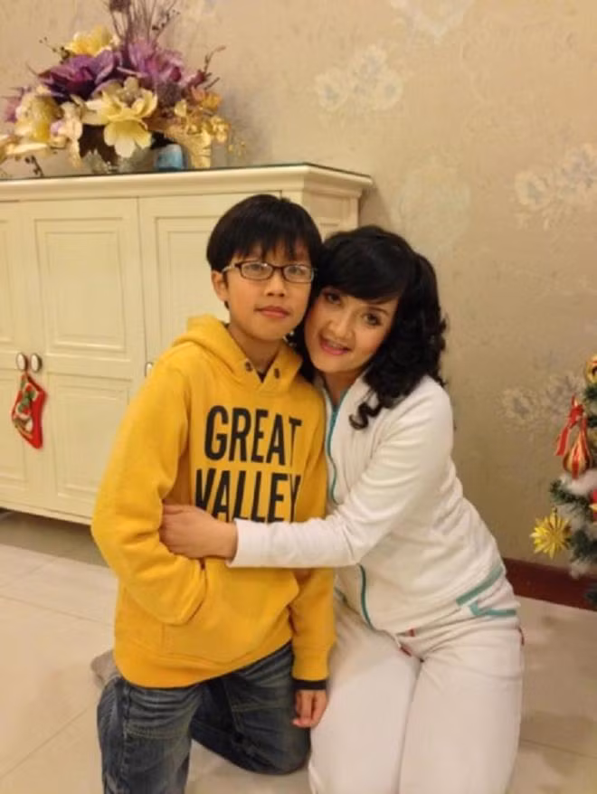 Con trai theo nghe dien, Van Dung dan: 