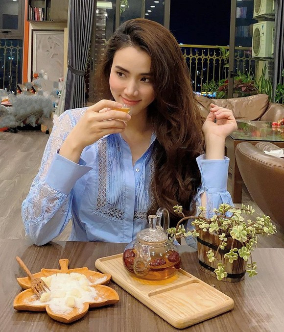 Trang Nhung được chồng khen giống diễn viên Thái Lan.