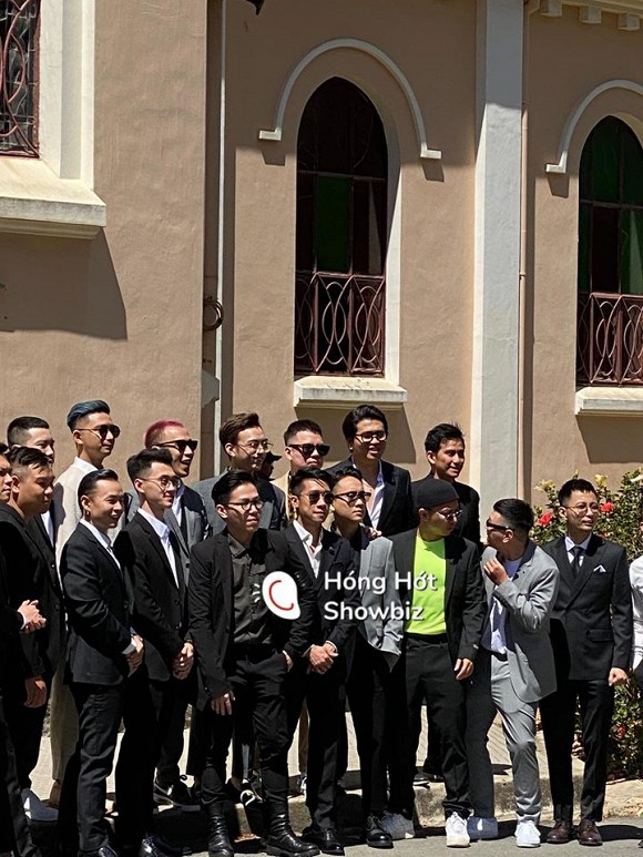 Dàn phù rể cực phẩm trong hôn lễ.