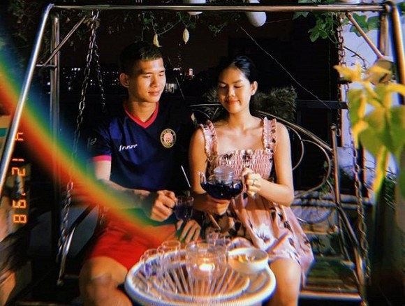 Trinh luôn hi vọng mọi người sẽ quan tâm, yêu mến những cống hiến của mình về nghệ thuật hơn là đời tư. Khi nào Trinh xác định kết hôn thì sẽ công khai chồng luôn. Giờ yêu ai, tìm hiểu ai, xin phép cho Trinh không nhắc đến bởi Trinh không muốn khán giả nghĩ Trinh lấy chuyện tình cảm ra để làm trò, gây chú ý".