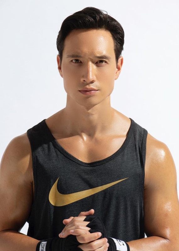  Sao nam Việt có gương mặt cuốn hút và thân hình 6 múi đẹp chuẩn HLV thể hình.