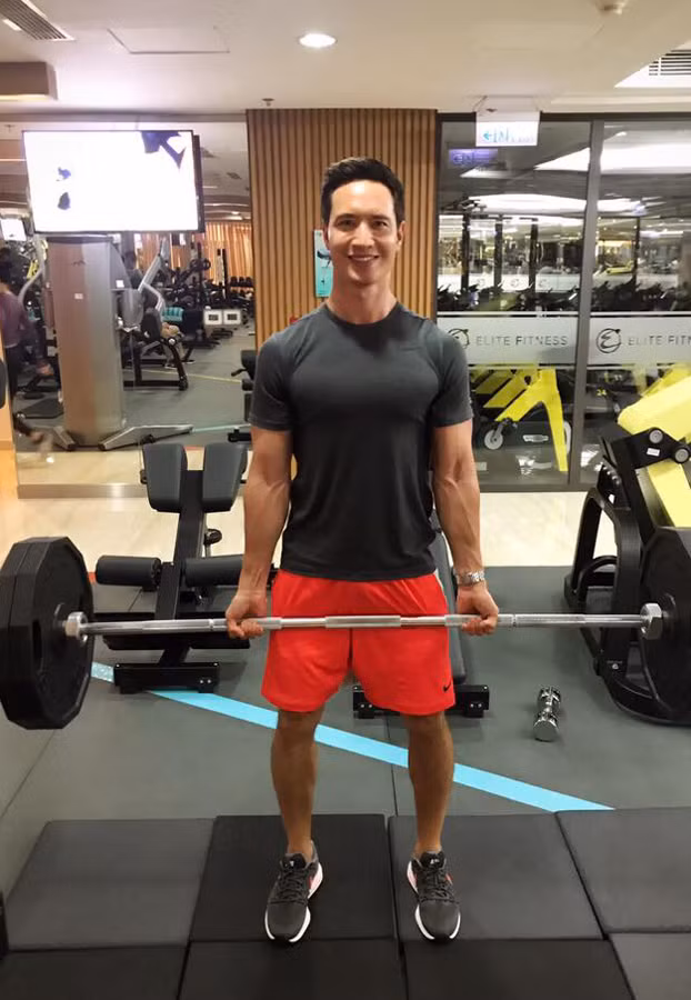 Để có được vóc dáng đẹp như vậy, Kim Lý chia sẻ mỗi ngày anh đều dành khoảng 30 phút đến 1 giờ cho việc tập luyện thể thao.