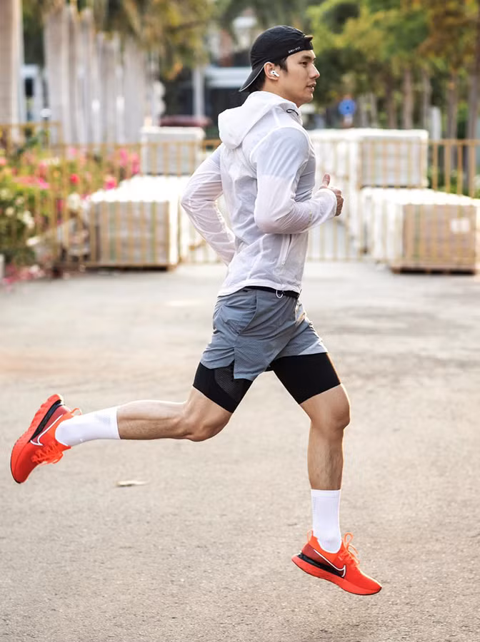 Minh của "Tình yêu và tham vọng" thừa nhận, từ chế độ ăn uống đến luyện tập, sinh hoạt anh đều phải ép mình vào một khuôn khổ nhất định, phù hợp với thể trạng cơ thể.