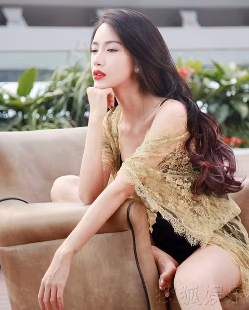 Nói về vụ việc, tài tử 41 tuổi từng tâm sự: "Tôi đã có được kinh nghiệm đáng nhớ. Tôi luôn tự nhủ phải cẩn thận hơn trong việc lựa chọn bạn gái".