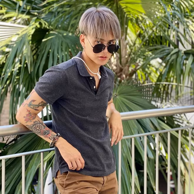 Chia sẻ về lý do chuyển giới lần 2 của mình, Trithipnipa Thippaphada cho biết: "Chẳng có lý do nào đặc biệt trong quyết định của tôi cả. Chỉ là sau 6 năm sống với hình hài của một người phụ nữ, tôi nhận ra mình thích mặc đồ nam, để tóc ngắn và thoải mái với thân hình nam giới hơn".