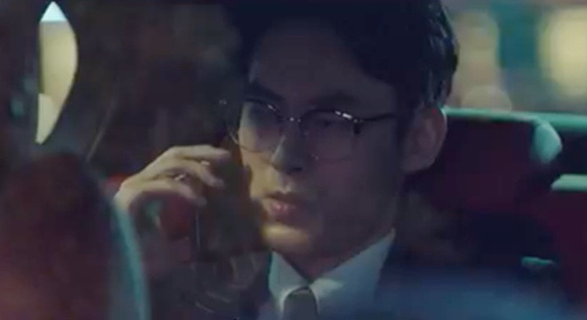 Người Bắc – Nam Hàn liên lạc bằng điện thoại dễ dàng: Sau khi cuỗm đi một số tiền lớn từ anh trai của Se Ri, Goo Seung Jun (Kim Jung Hyun) quyết định sang Bắc Hàn lẩn trốn và vô tình gặp lại nữ tài phiệt. Cũng chính lúc này, anh trai thứ hai của Se Ri đã liên lạc với “thánh lừa đảo” họ Goo, hòng lên kế hoạch ngăn cản cô gái quay trở về quê hương.