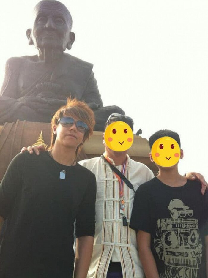 Hậu công khai hẹn hò, mọi nhất cử nhất động của cặp trai tài gái sắc luôn nhận được sự quan tâm lớn của dư luận. Mới đây nhất, các thám tử mạng bất ngờ "đào mộ" loạt ảnh thời Matt Liu trong quá khứ, hồi còn chưa làm CEO, chưa quần là áo lượt, tóc "vuốt vuốt" như hiện tại.