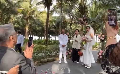 Xuân Lan và chồng quen nhau khi cùng tham gia ê-kíp làm phim hành động mới của Ngô Thanh Vân.