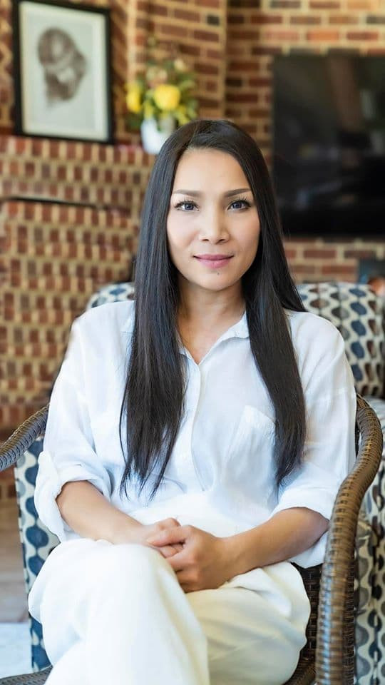 Hong Ngoc khoe anh moi, hoi phuc dieu ky sau vu bong-Hinh-2