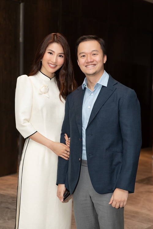 Vinh Nguyễn là Việt kiều sinh sống và học tập ở Australia, sau đó về Việt Nam lập nghiệp. Anh và Diễm My hẹn hò từ cuối năm 2017, đến tháng 3/2018 cặp đôi mới công khai.