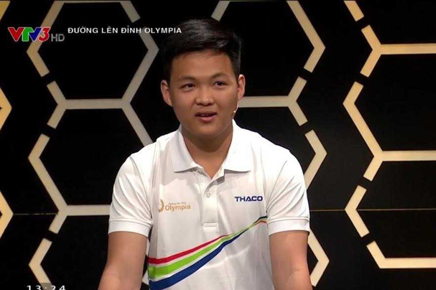 Hà Việt Hoàng - Thí sinh Đường lên đỉnh Olympia năm 2017: Việt Hoàng là một trong 4 thí sinh lọt vào vòng chung kết năm của chương trình Đường lên đỉnh Olympia năm 2017, chỉ chịu dừng bước trước "cậu bé Google" Phan Đăng Nhật Minh. Hiện tại, Việt Hoàng là sinh viên năm 3 ngành Kỹ thuật điện tử - Viễn thông ĐH Bách khoa Hà Nội.