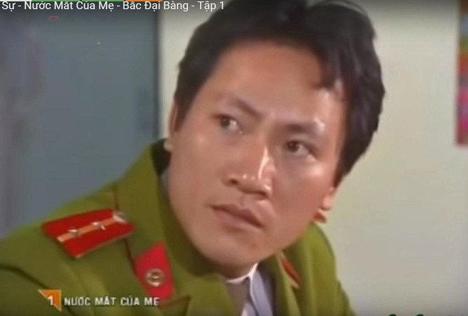 Nổi tiếng với nhiều vai diễn từ phản diện tới chính diện, hiện tại, NSƯT Hoàng Hải đang tham gia bộ phim Đừng bắt em phải quên. Chia sẻ về nửa kia, nam diễn viên cho biết vợ anh là giáo viên đã nghỉ hưu nhiều năm nay để chăm sóc gia đình, thay anh quán xuyến nhà cửa, dạy dỗ con cái. Nghệ sĩ luôn cảm phục vợ bởi tính nết dịu dàng, chịu thương chịu khó, biết hy sinh vì gia đình.