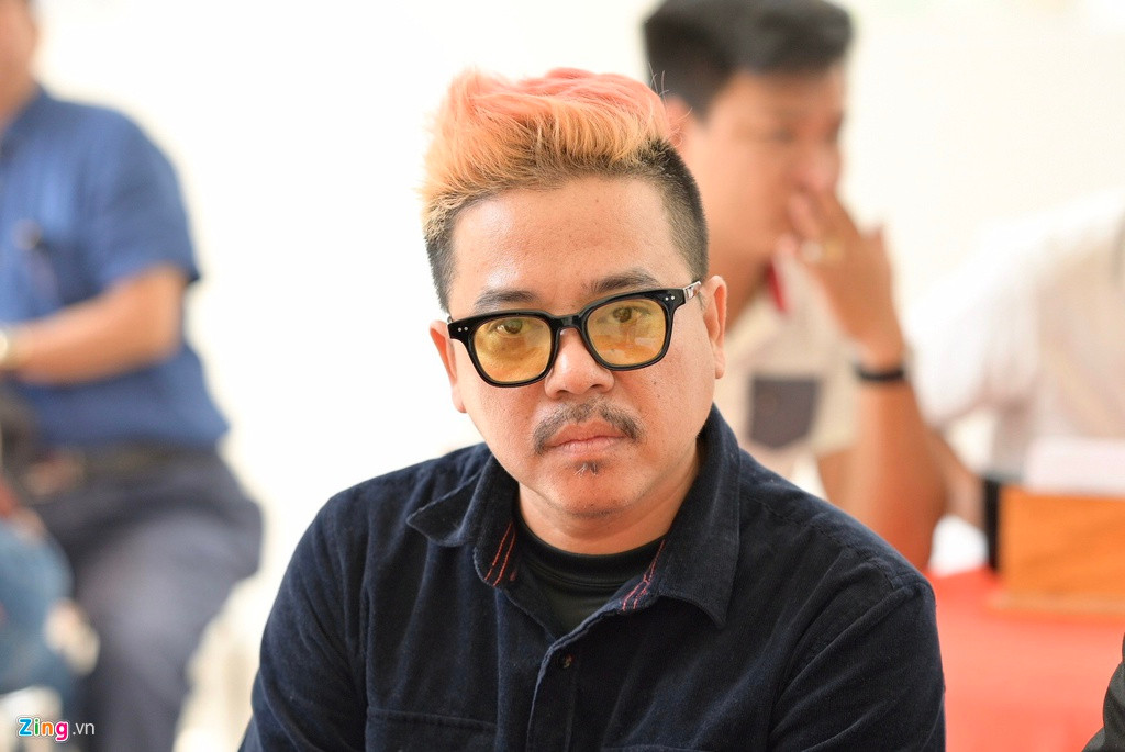 Lê Thanh Sơn - đạo diễn Em chưa 18 - đau buồn trước sự ra đi đột ngột của Chánh Tín.