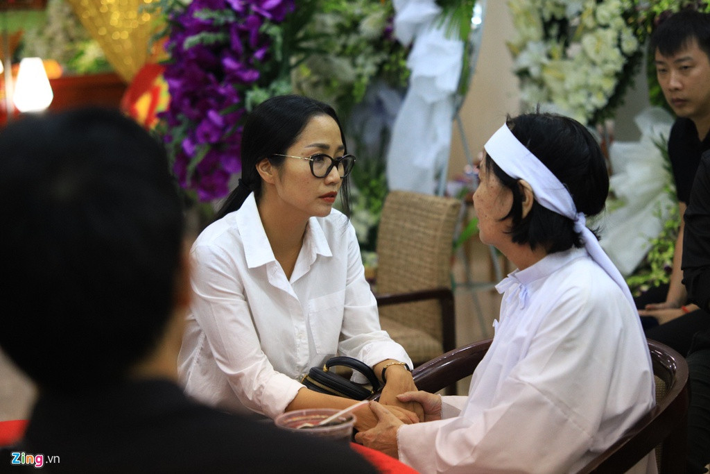 Cô chia sẻ nỗi mất mát với gia đình Chánh Tín.