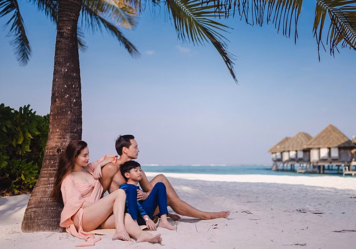 Kim Lý vô cùng thân thiết với con trai Hồ Ngọc Hà.