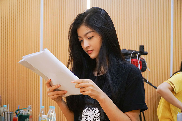 Đặc biệt, Á hậu Kiều Loan, người đẹp vừa xuất sắc lọt Top 10 Miss Grand International 2019 cũng tham gia chương trình.