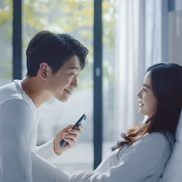 Kim Tae Hee va Bi Rain lo canh 