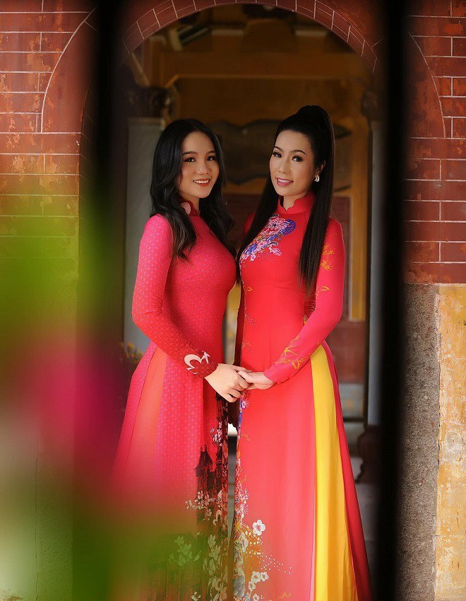 Nhiều cư dân mạng ví Khánh Ngân là “Tiểu Á hậu”, dự đoán cô sẽ là nhan sắc đáng gờm tại các cuộc thi sắc đẹp trong tương lai.