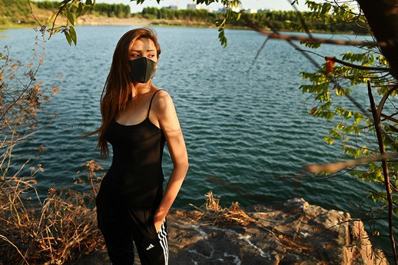 Tại nơi cách ly, Võ Hoàng Yến đã truyền đi năng lượng tích cực. Cô luôn vui vẻ, lạc quan, nhiệt tình tham gia các hoạt động chung.