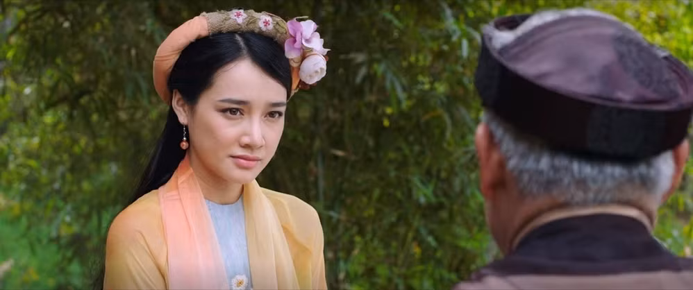 Nha Phuong bi che thieu ky nang trong phim 100 ty 