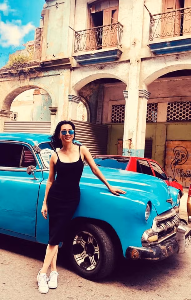 Dĩ nhiên với MC Kỳ Duyên, việc vận động là không thể thiếu. Cô không tập gym thường xuyên ở tuổi hiện tại, thay vào đó là các bộ môn rèn luyện sự dẻo dai của cơ thể như nhảy và yoga.