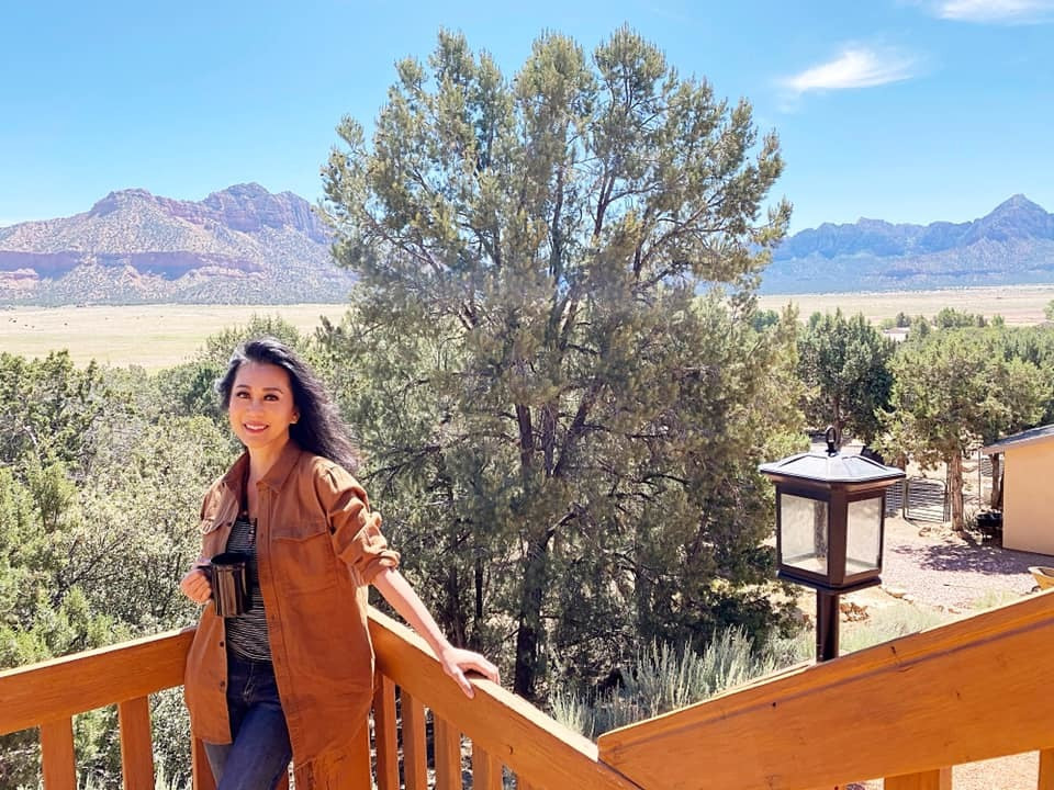 "Tôi nhận được rất nhiều câu hỏi tại sao lại chuyển qua ăn chay trường. Theo tôi, ăn chay không chỉ đơn thuần là vì nhân đạo hay tôn giáo mà thật ra còn giúp cho cả trái đất - nơi mà chính chúng ta sinh sống", Kỳ Duyên nói.